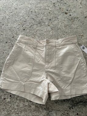 Old Navy Light Cream Utility Shorts